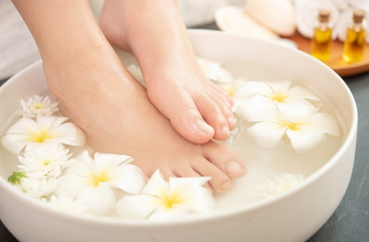 manicura y pedicura
